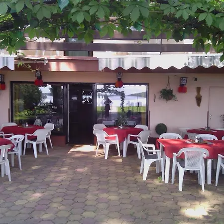 Bed and breakfast Monika Panzio Tata